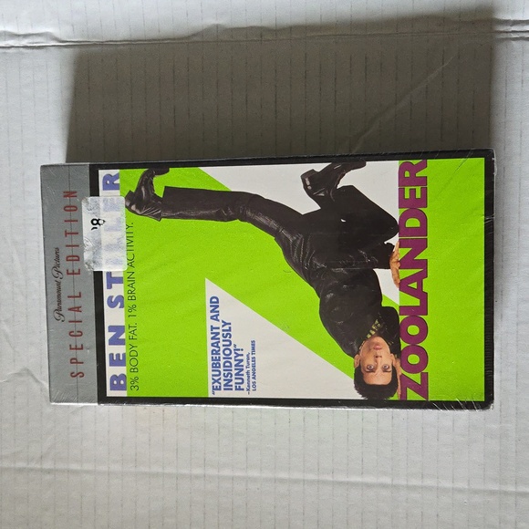 Zoolander (VHS, 2002, Special Edition) Factory Sealed - Picture 1 of 6